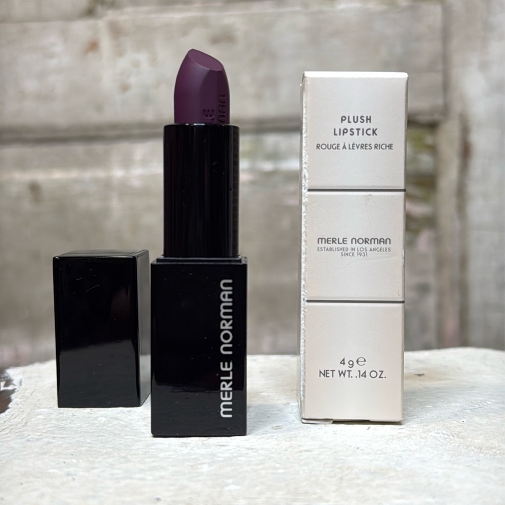 Merle Norman Plush Lipstick “Stunner”